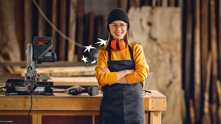 Giovane imprenditrice sorridente