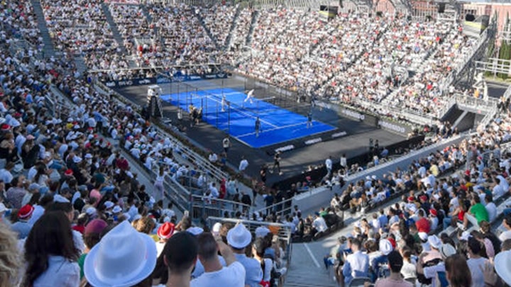 Fotografia di uno stadio di PADEL
